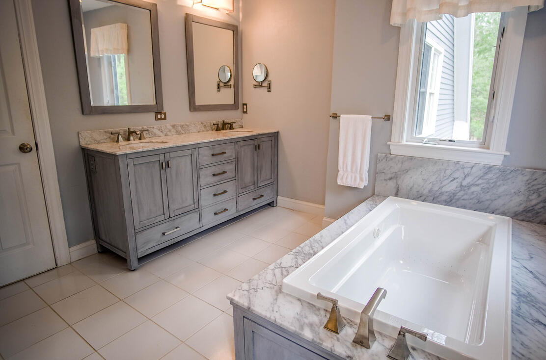 Real Estate Photography Master Bath – Boston, Worcester, MA