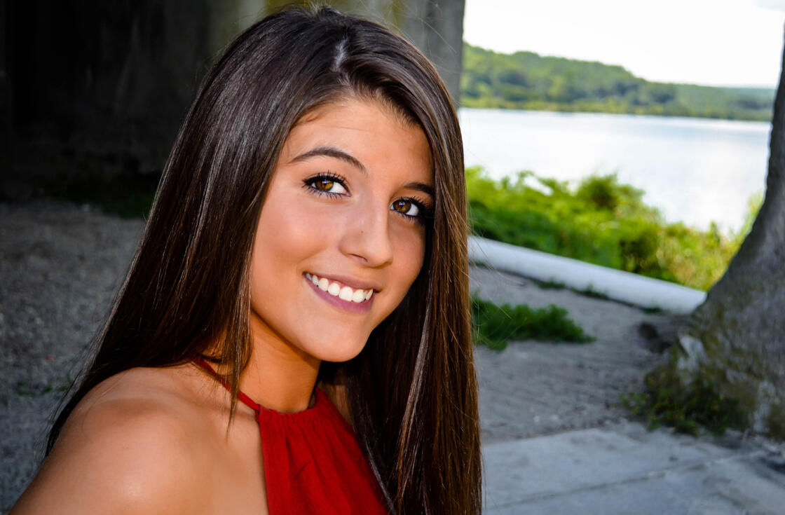 Portrait Photography / Senior Photos